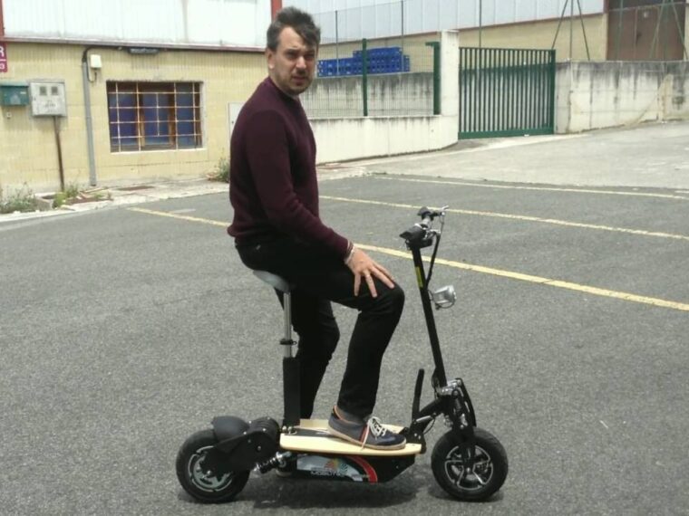 Cuanto corre el patinete electrico espartan