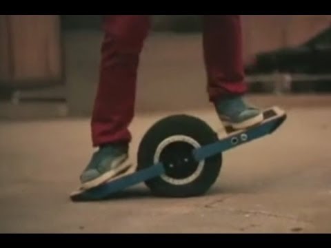 Como se llama la rueda electrica patineta